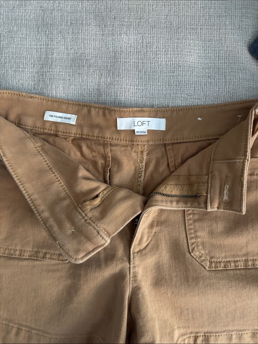 LOFT Palmer Shorts in Camel